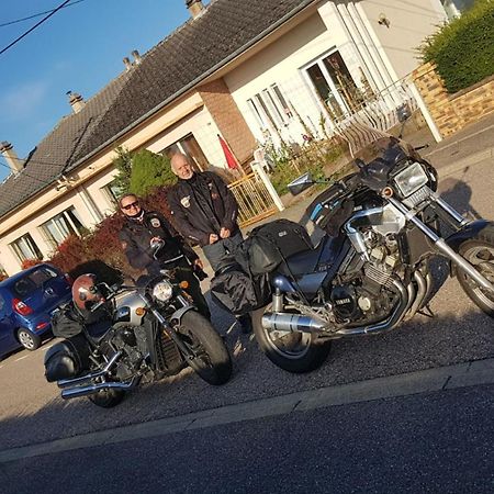 ホテル Le Domaine Des Pres Lachambre エクステリア 写真