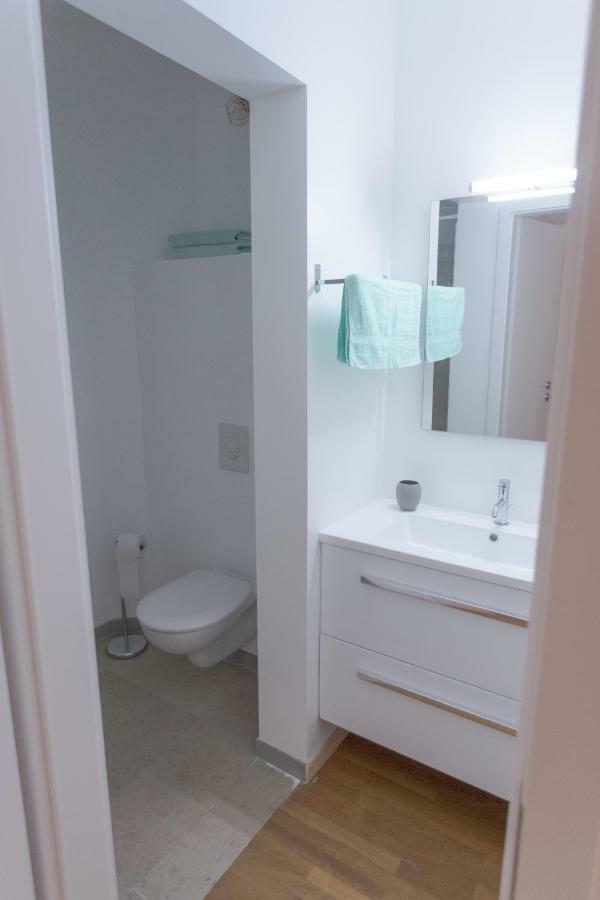 ホテル Le Domaine Des Pres Lachambre エクステリア 写真