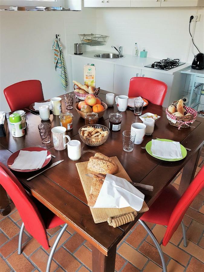 ホテル Le Domaine Des Pres Lachambre エクステリア 写真